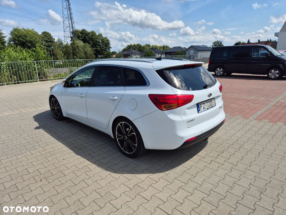 Kia Ceed Cee'd 1.6 CRDi M - 6