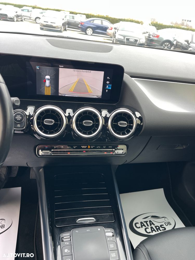 Mercedes-Benz GLA 200 d 8G-DCT Style - 33