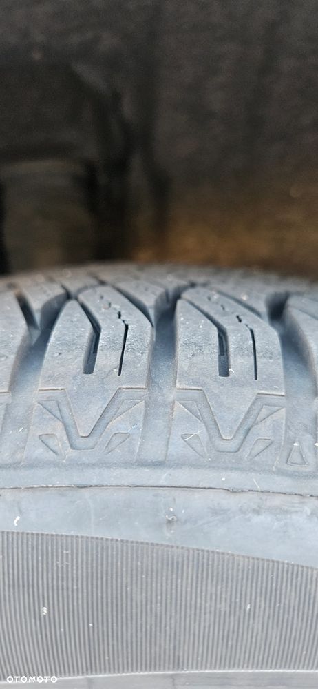 Toyota Prius+ Hybrid 135 Comfort - 8