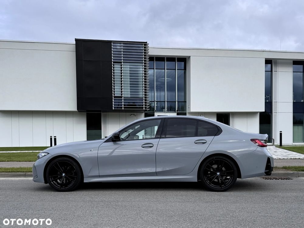 BMW Seria 3 320d xDrive mHEV M Sport sport - 3