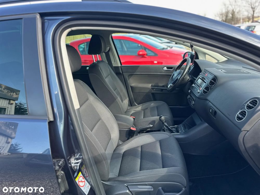 Volkswagen Golf Plus 1.6 TDI BlueMot Comfortline - 22