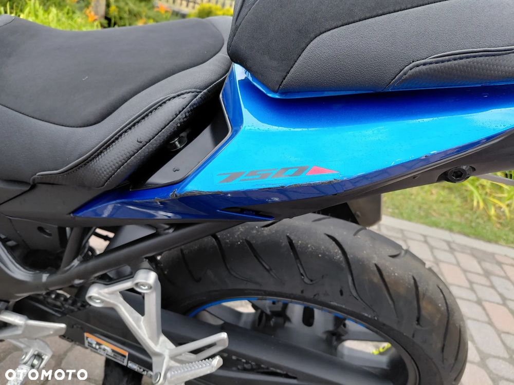 Honda Hornet - 20