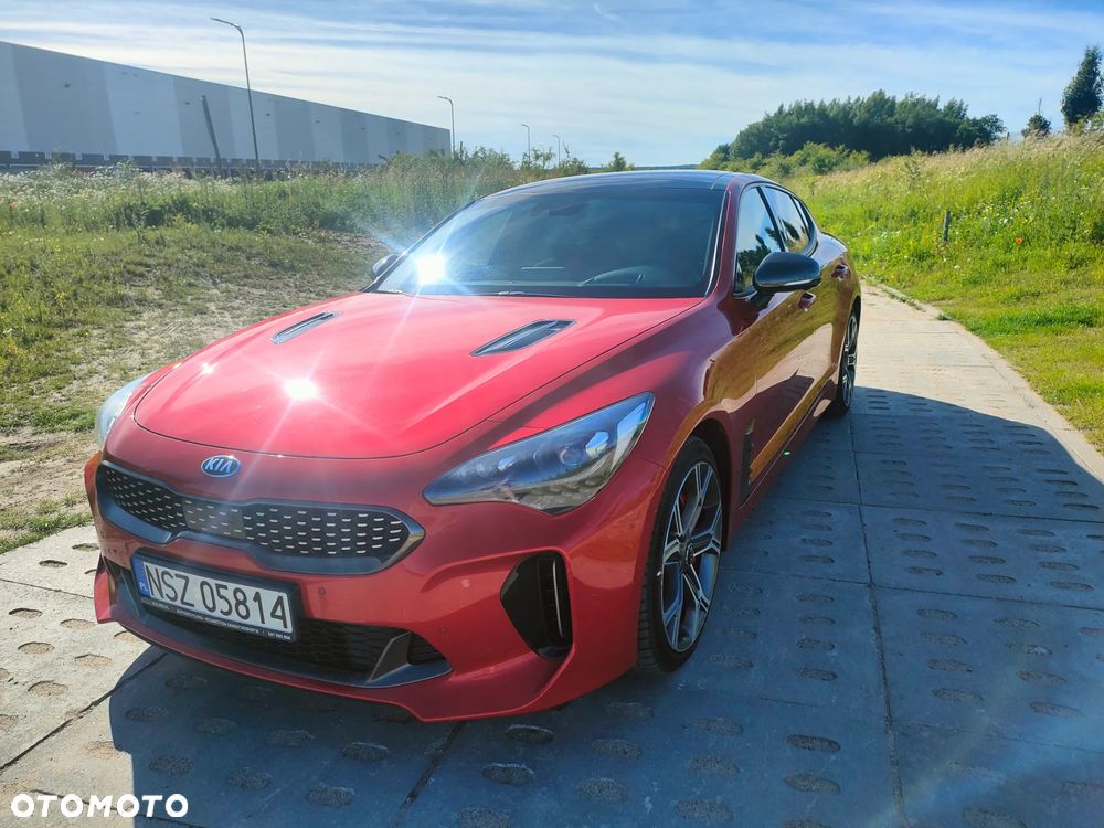 Kia Stinger - 18