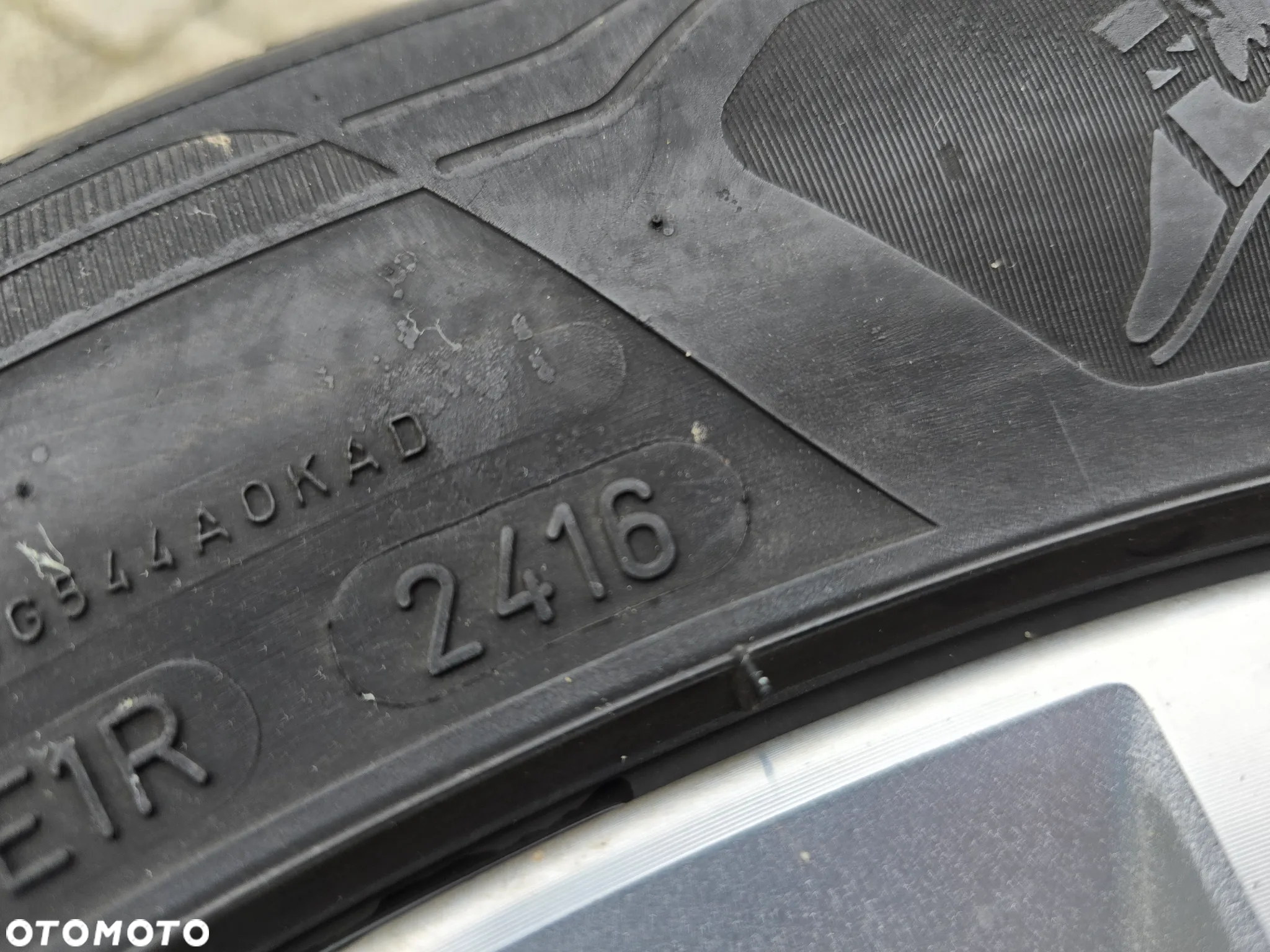 Koła SUBARU Forester SH Outback BR felgi Alumiowe Oryginał 7Jx17 et48 ch 56,1 opony 225/55r17 - 17