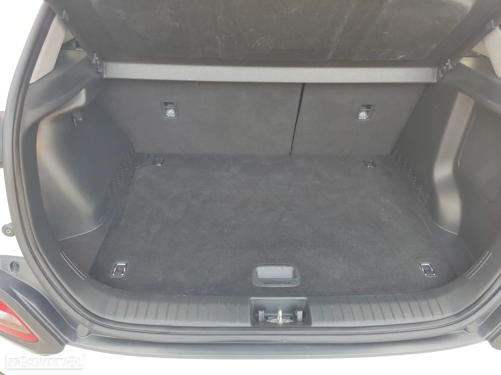 Hyundai Kauai Premium - 13