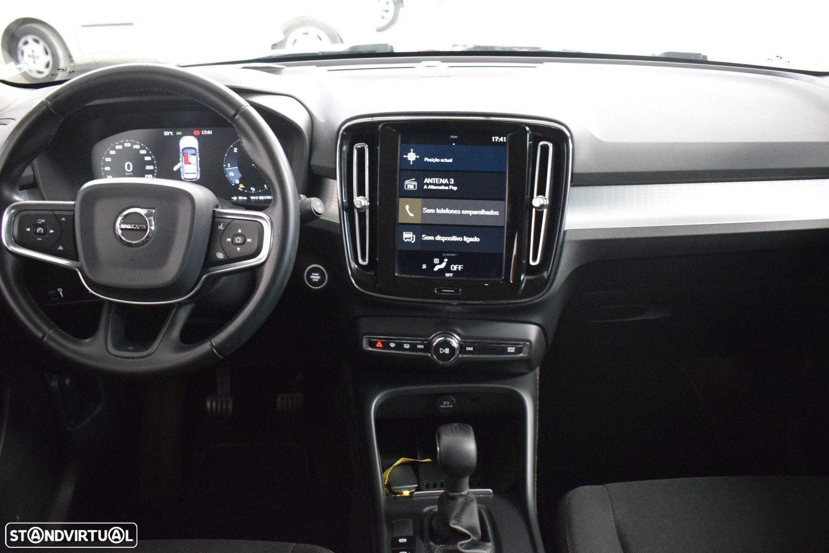 Volvo XC 40 2.0 D3 Momentum - 14