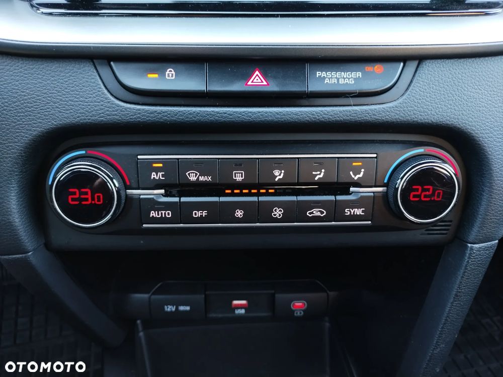 Kia XCeed 1.5 T-GDI M DCT - 12