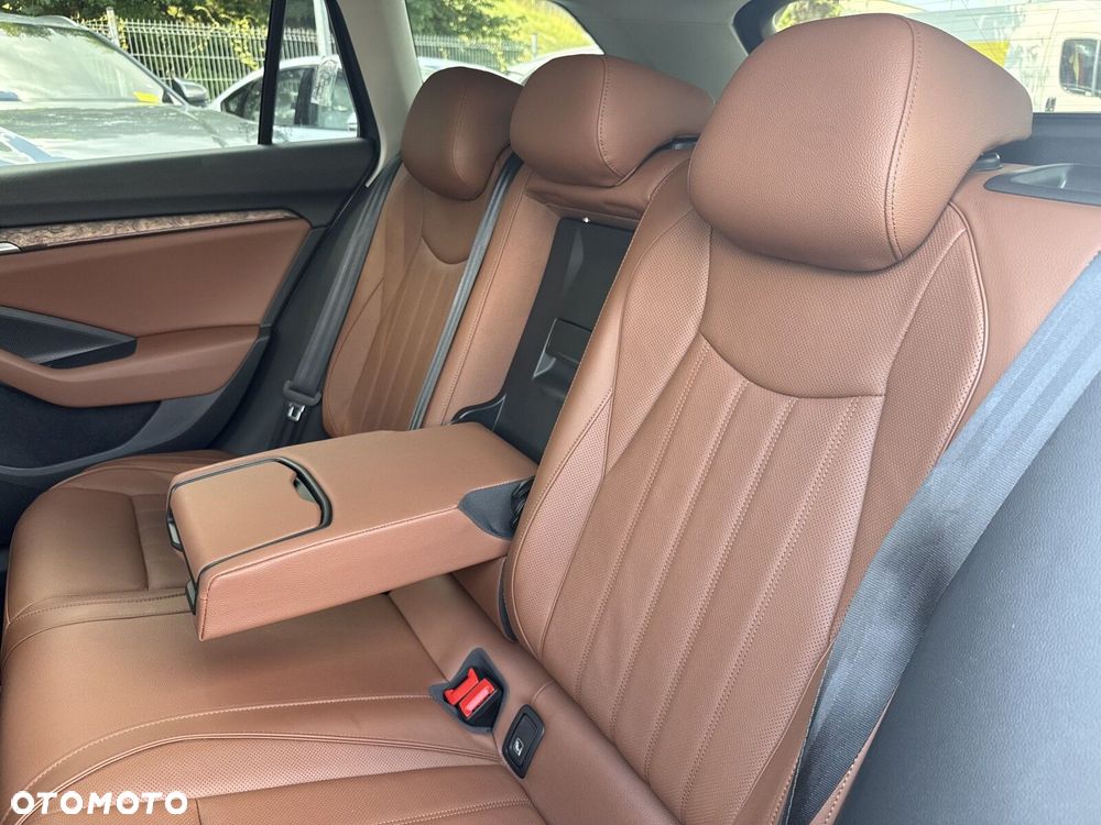 Skoda Superb 2.0 TDI SCR L&K DSG - 21
