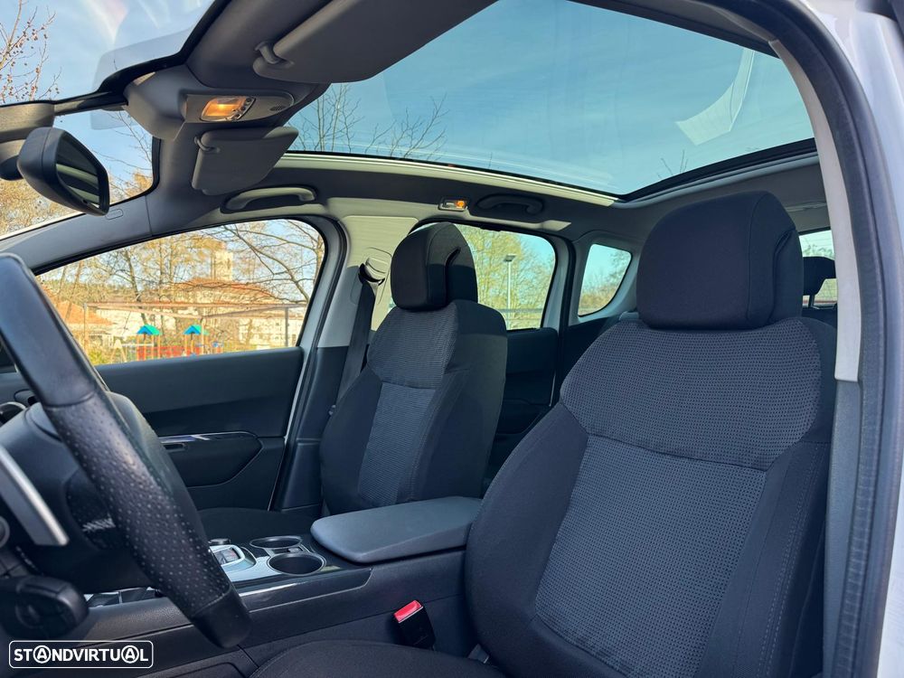 Peugeot 3008 1.6 e-HDi Allure 2-Tronic - 13