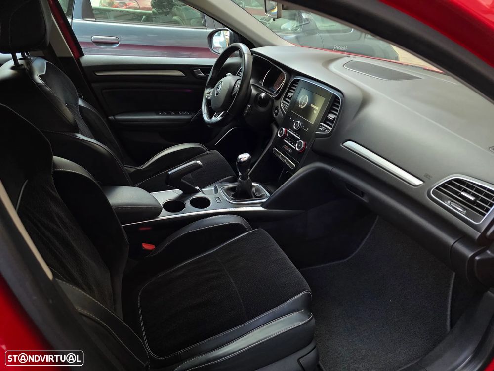 Renault Mégane Sport Tourer 1.5 dCi Intens - 58