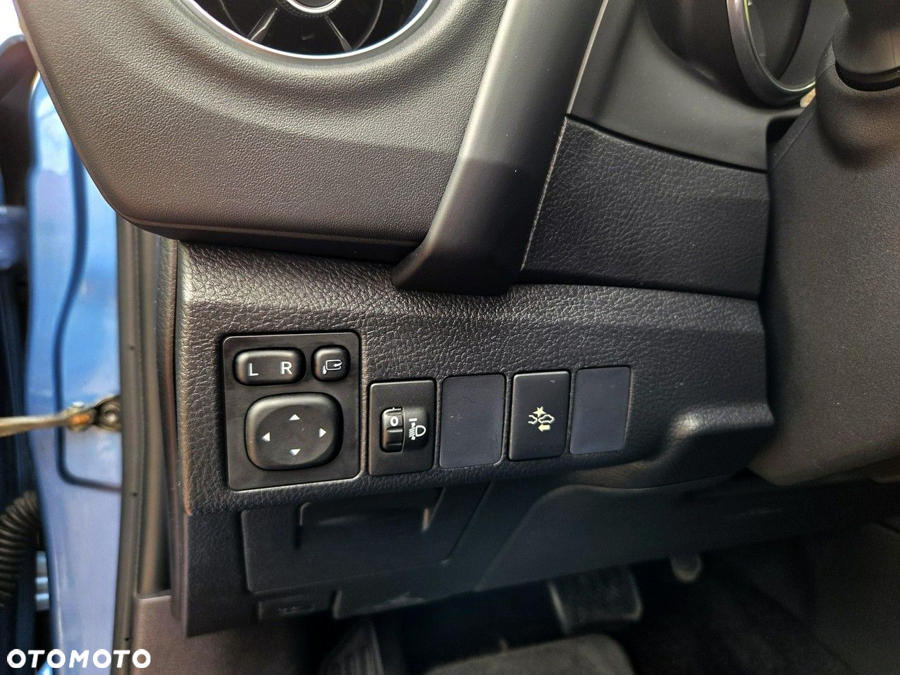 Toyota Auris - 19