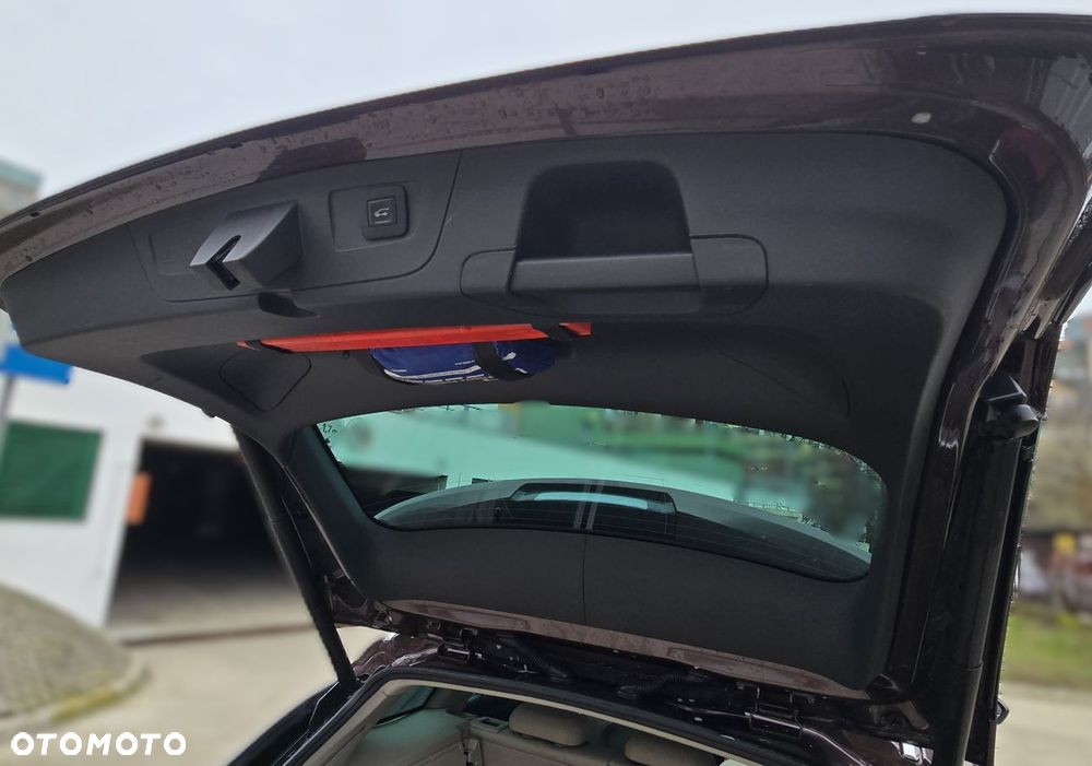 Opel Insignia 2.0 CDTI S&S - 29