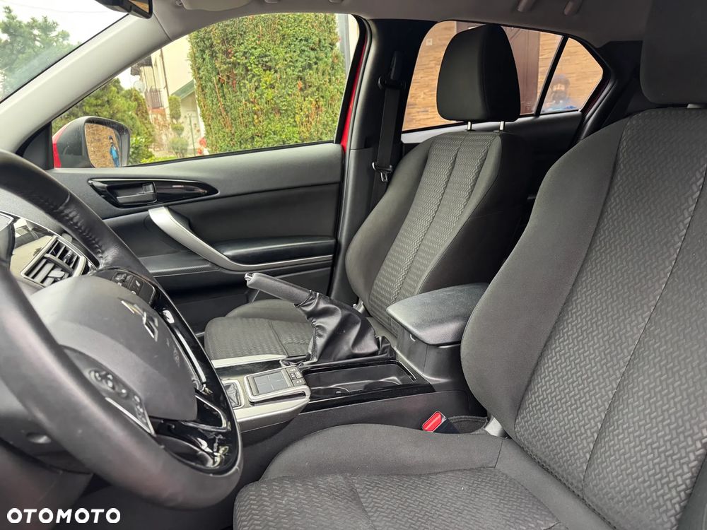 Mitsubishi Eclipse Cross - 11