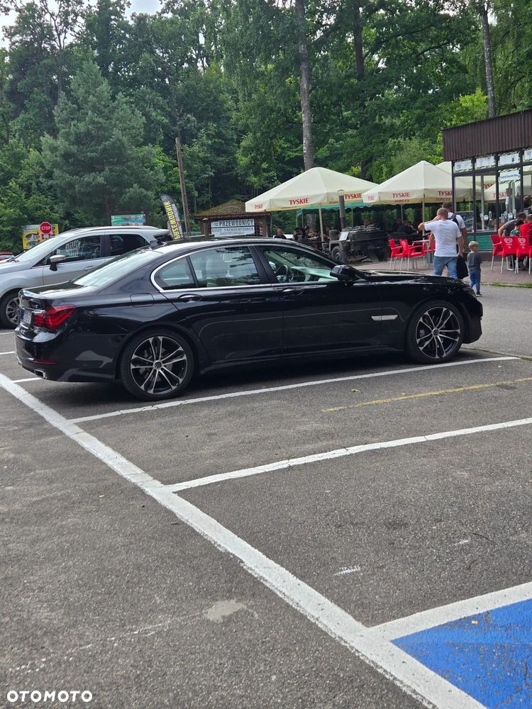 BMW Seria 7 740d xDrive - 7