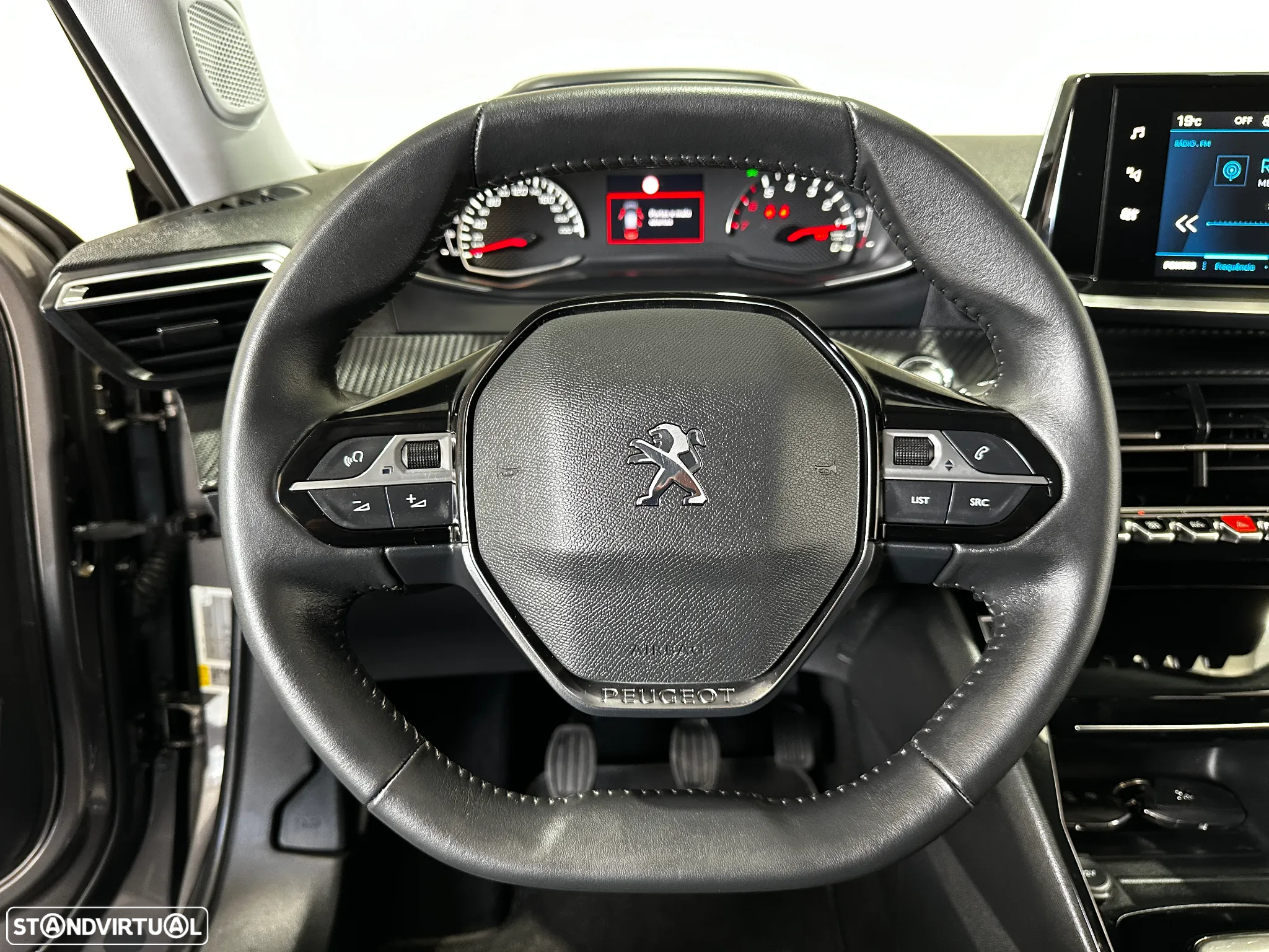 Peugeot 2008 1.5 BlueHDi Allure - 23