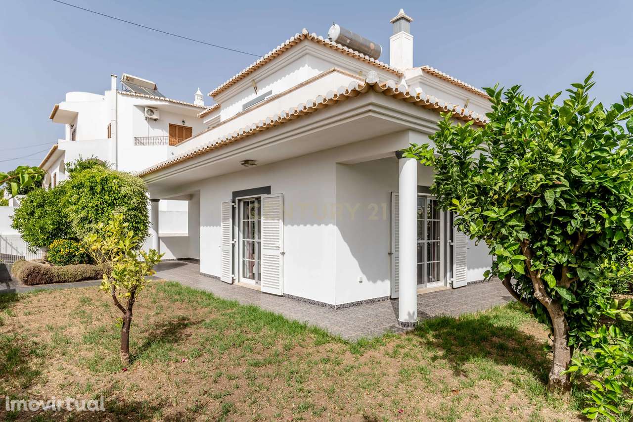 Moradia T4 em Alvor - Grande imagem: 4/36