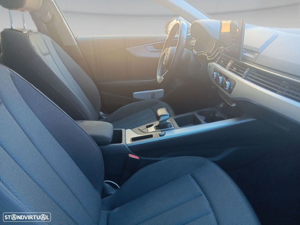 Audi A4 Avant 35 TDI S tronic - 18