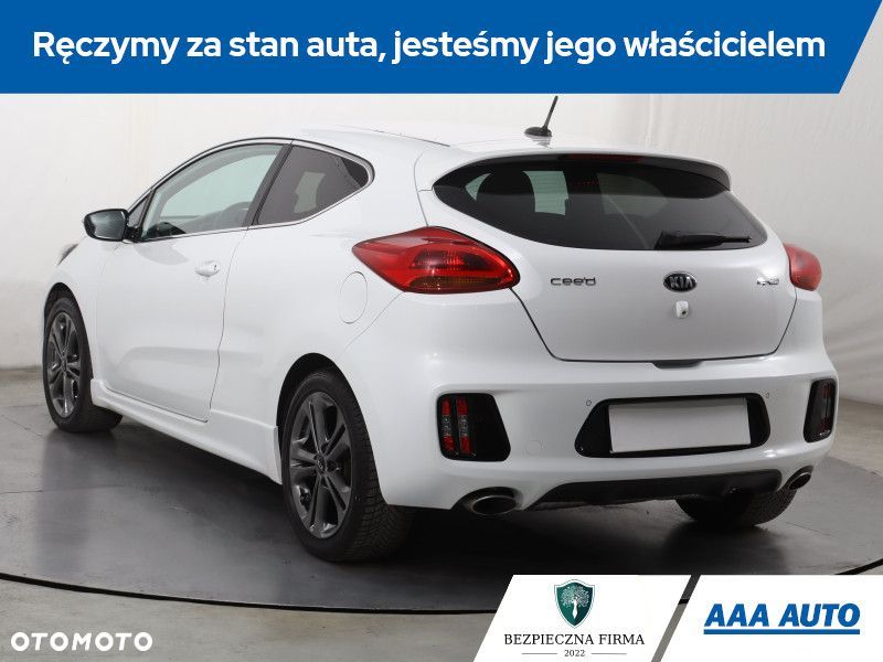 Kia Ceed - 6