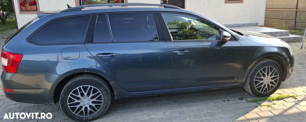 Skoda Octavia 2.0 TDI 4X4 Ambition - 4