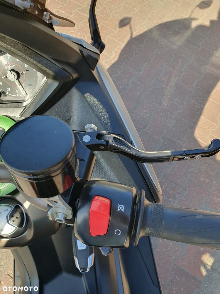 Yamaha Tmax - 20