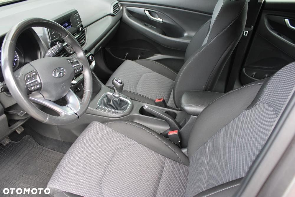 Hyundai i30 - 11