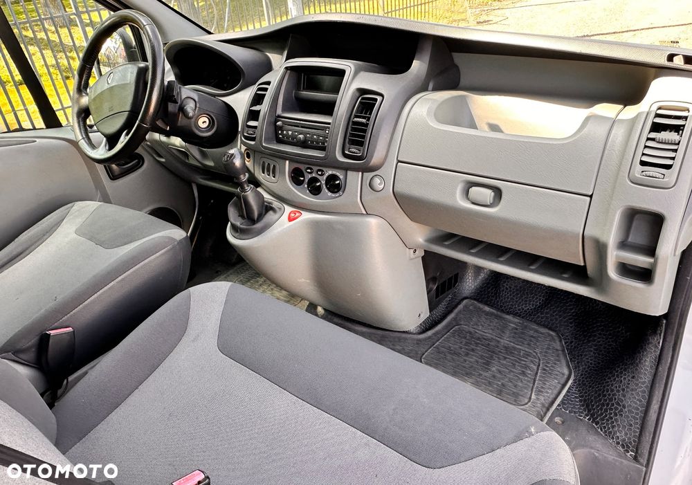 Renault TRAFIC L1H1 - 4