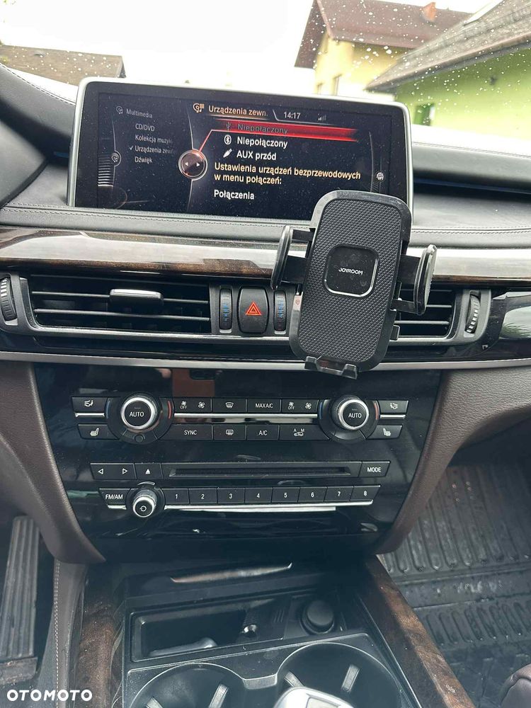 BMW X5 xDrive35i - 14