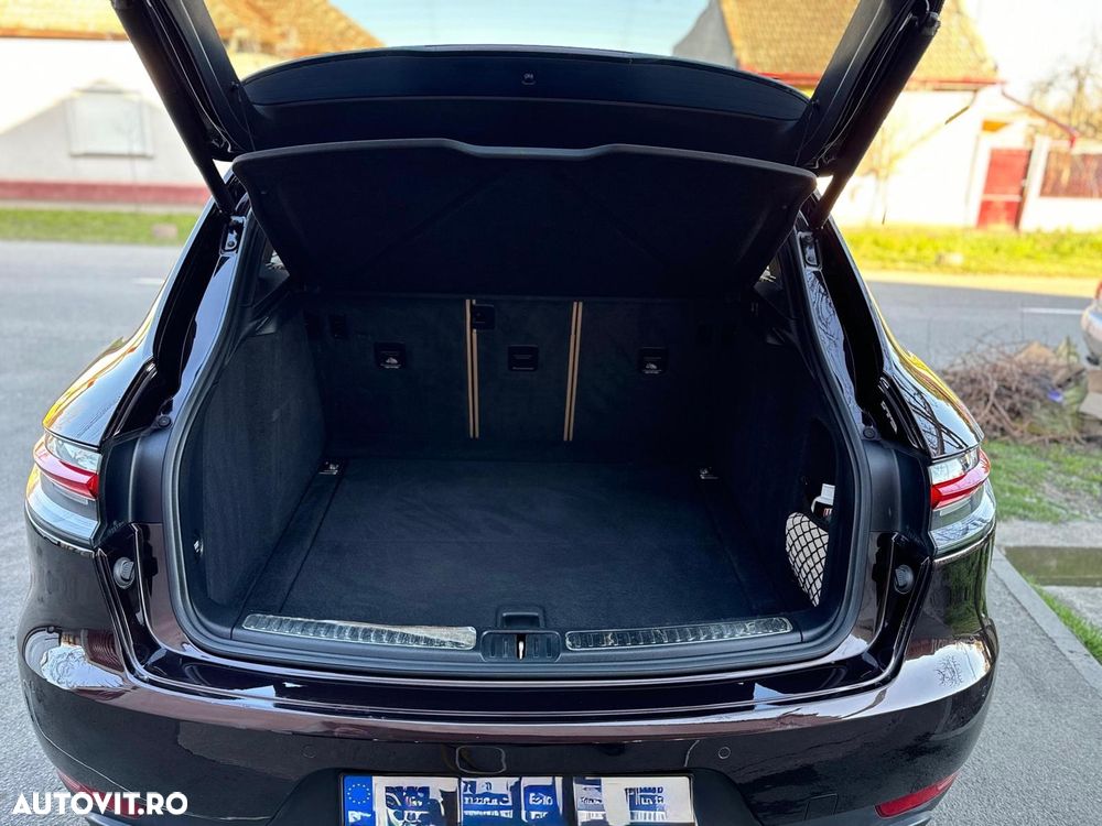 Porsche Macan - 8