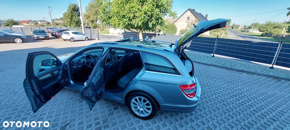 Mercedes-Benz Klasa C - 28