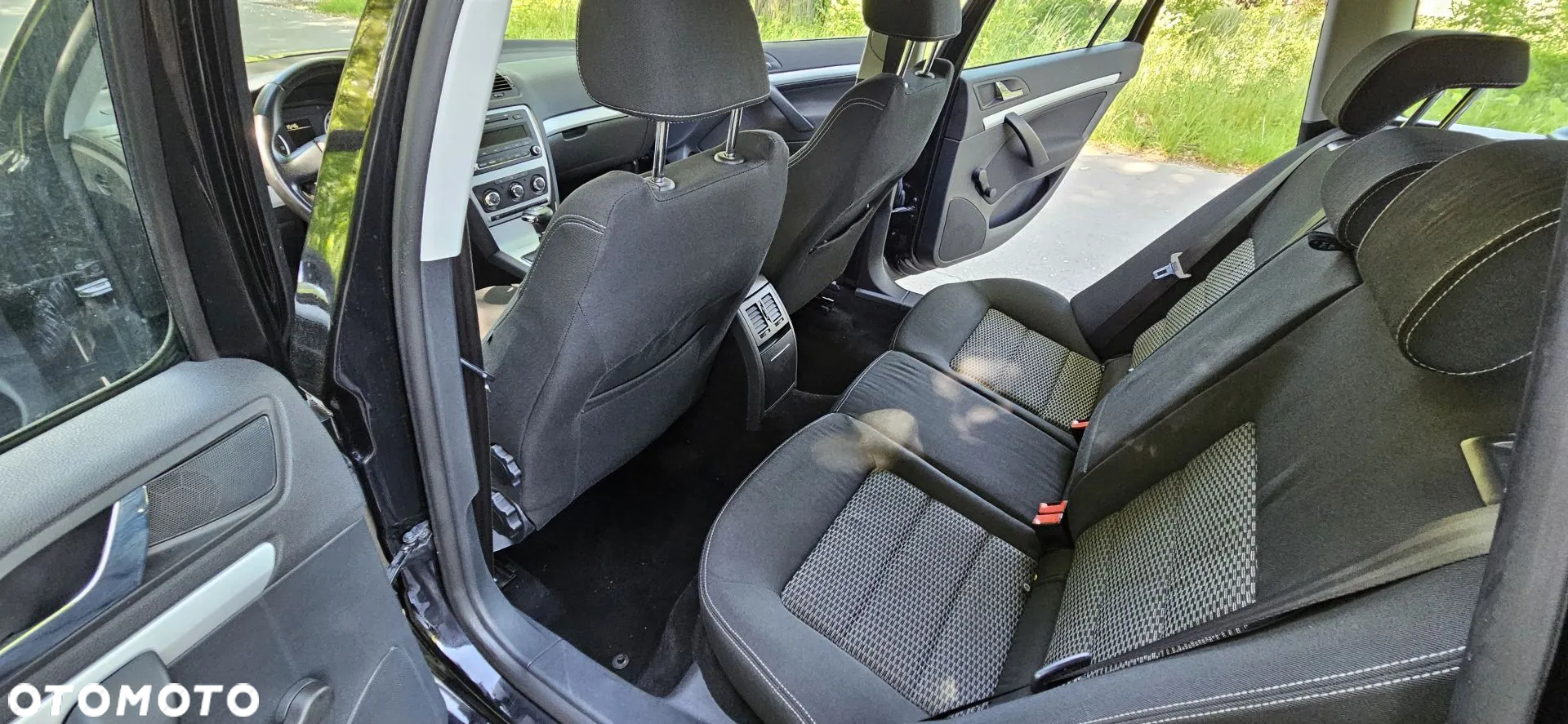 Skoda Octavia 1.8 TSI Ambiente DSG - 11