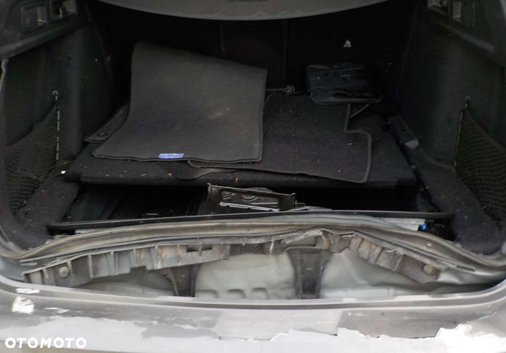 Peugeot 308 - 9