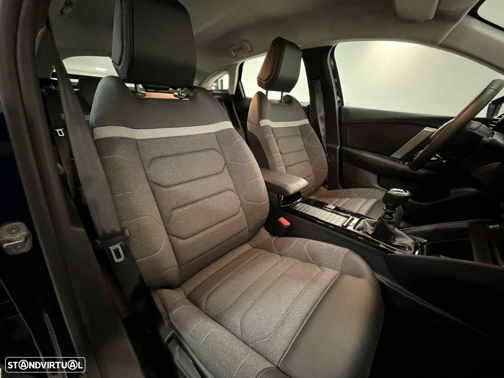 Citroën C4 1.2 PureTech Max - 11