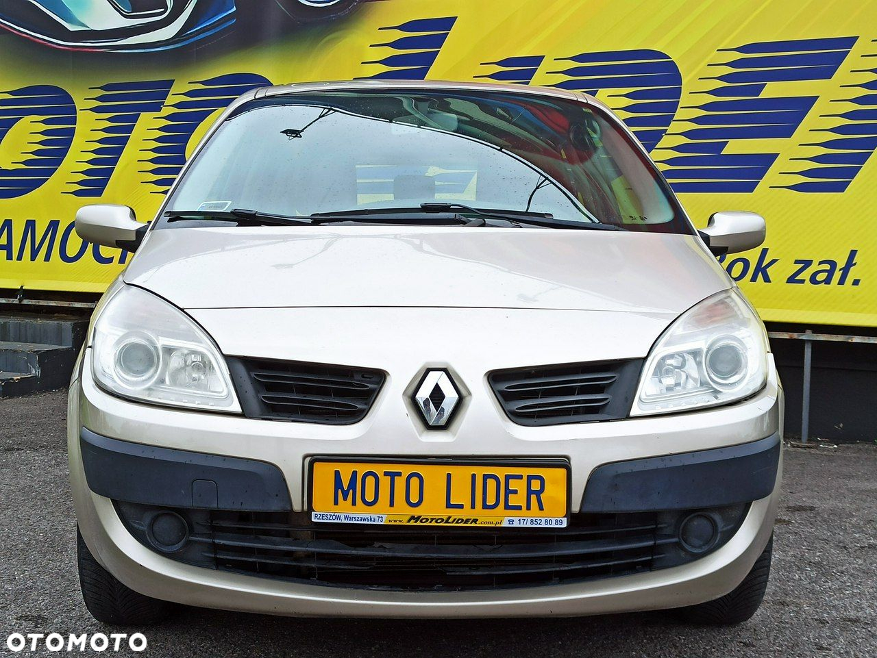 Renault Scenic 1.5 dCi Confort Authentique - 2