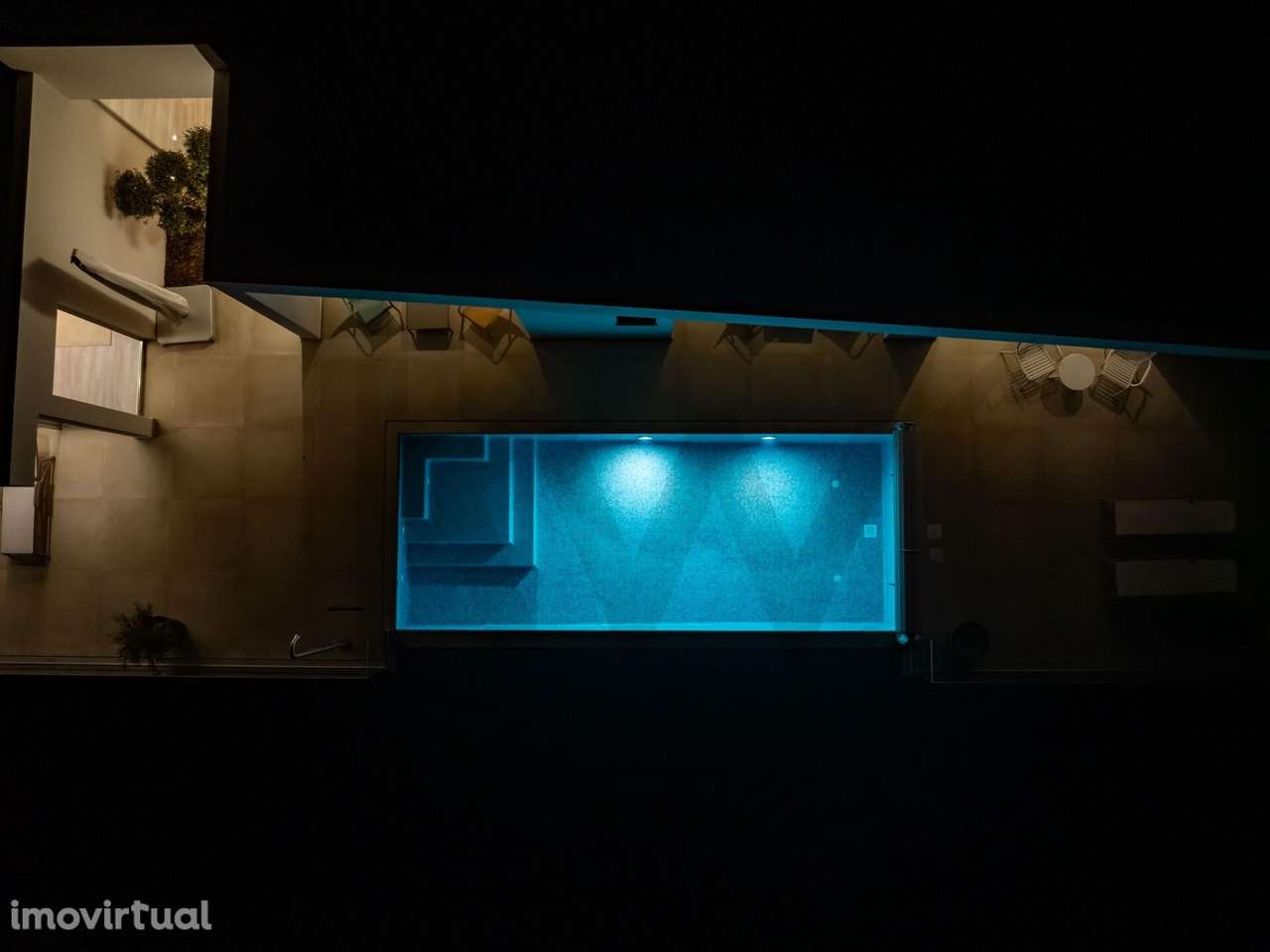 Moradia de luxo situada numa falésia com vista deslumbrante sobre o At - Grande imagem: 5/60