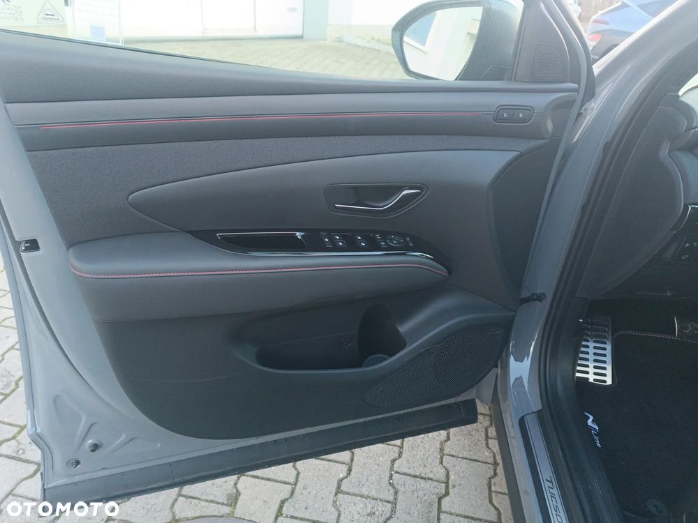 Hyundai Tucson 1.6 T-GDi PHEV N-Line 4WD - 10