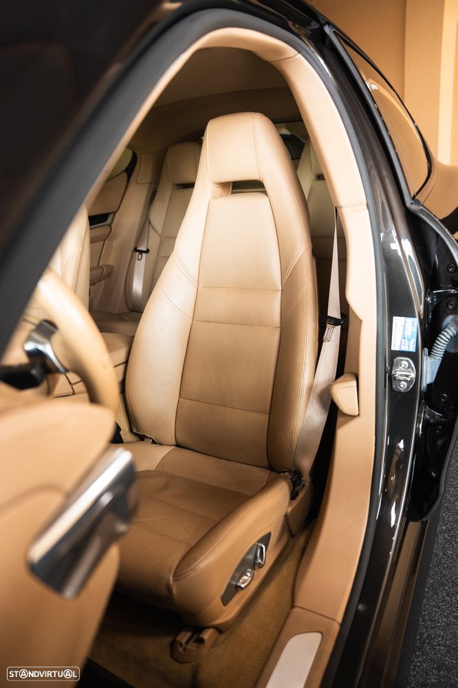 Porsche Panamera Edition - 12