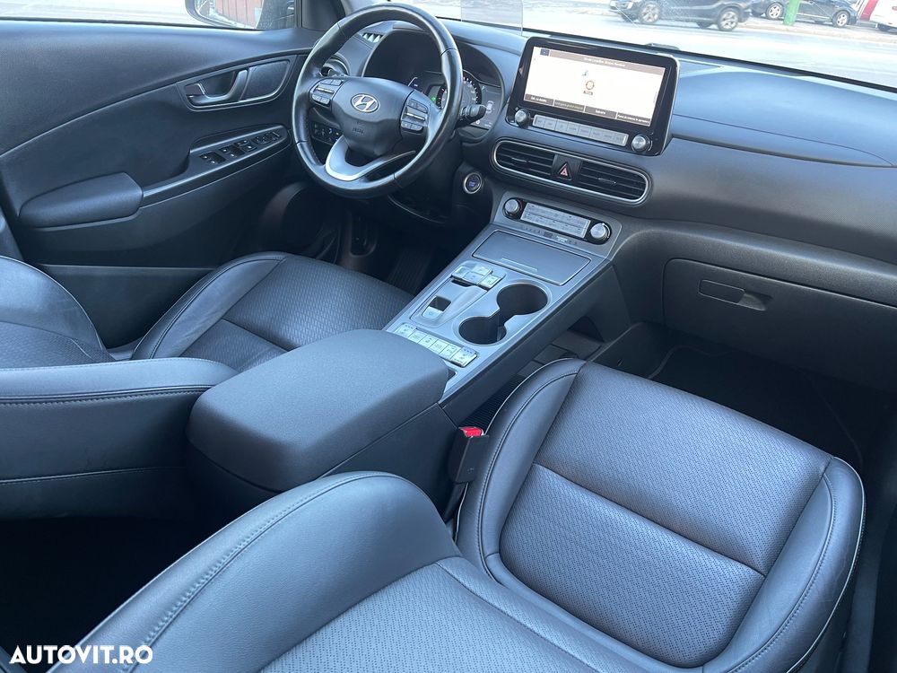 Hyundai KONA 204CP Luxury+ - 5