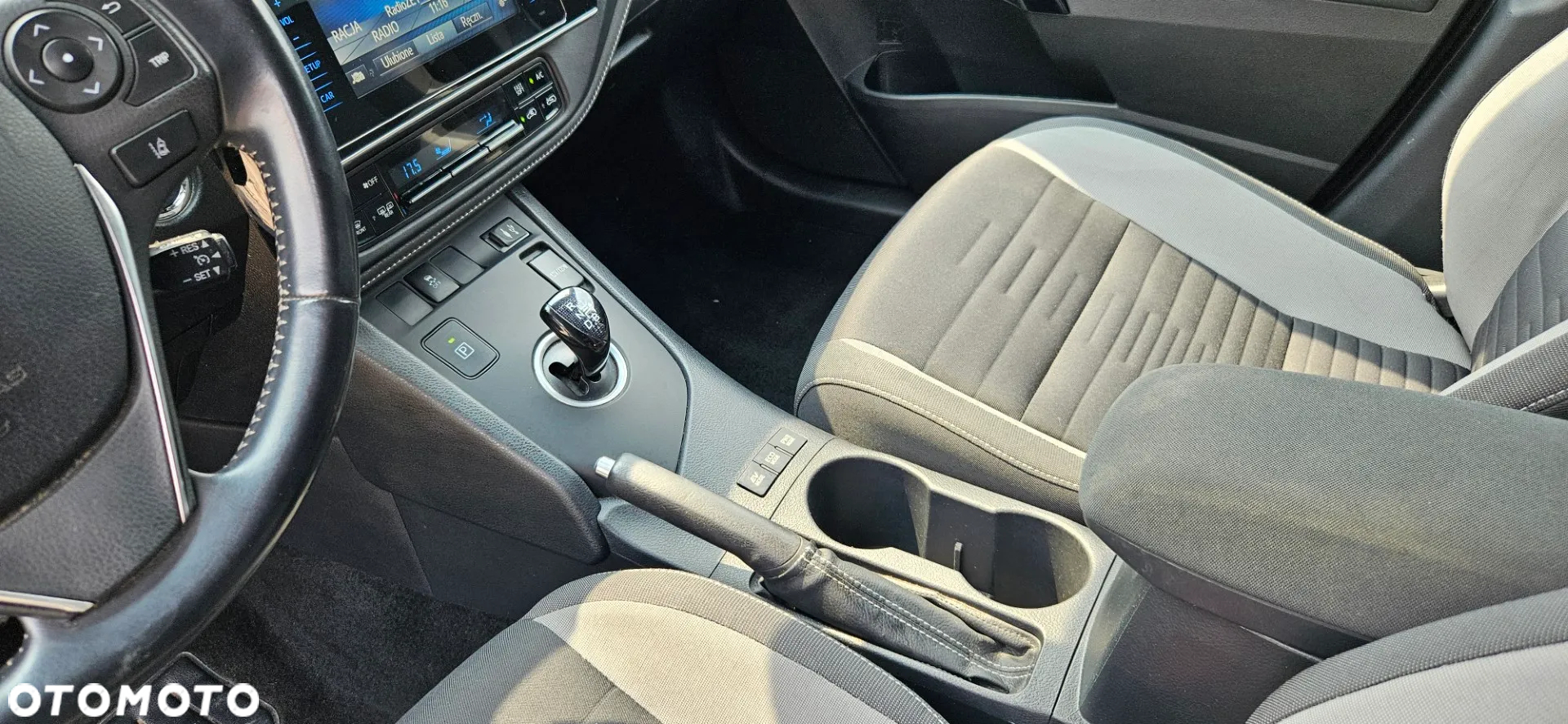 Toyota Auris 1.8 VVT-i Hybrid Automatik Comfort - 26