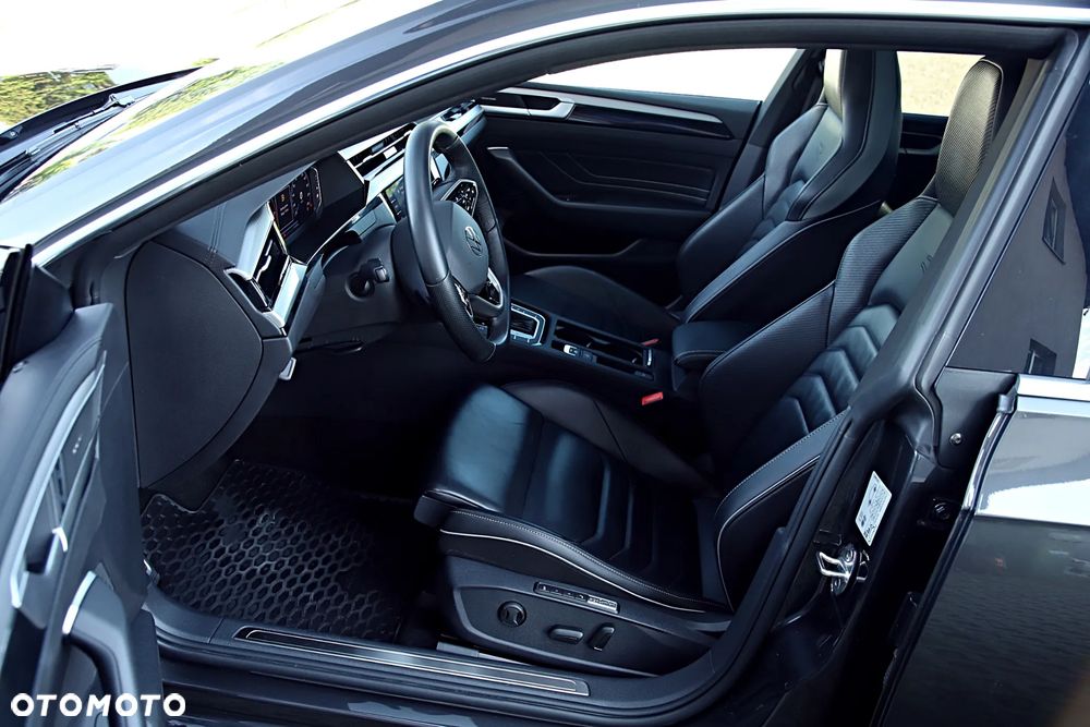 Volkswagen Arteon 2.0 TDI 4Motion R-Line DSG - 17