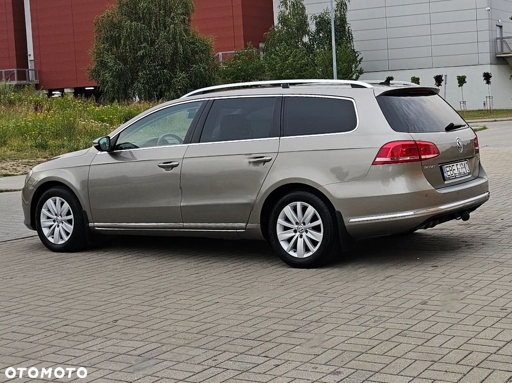 Volkswagen Passat Variant 2.0 TDI BlueMotion Technology Comfortline - 3