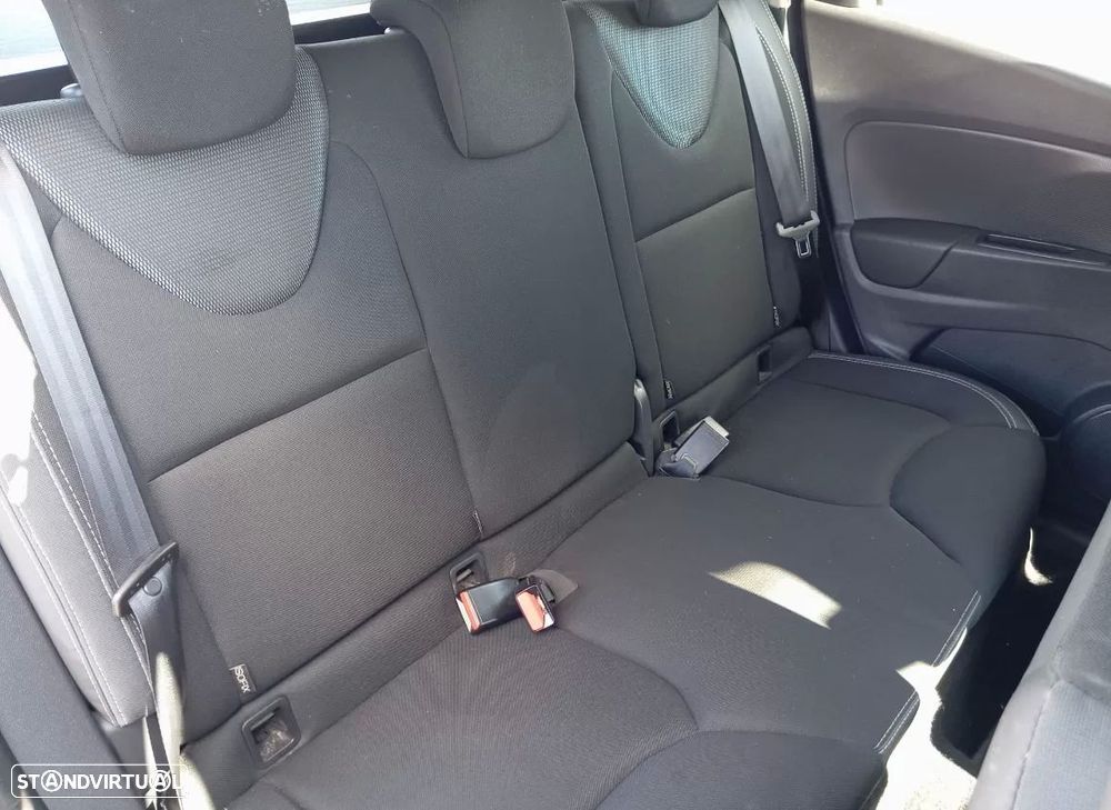 Renault Clio Sport Tourer 1.5 dCi Limited - 22