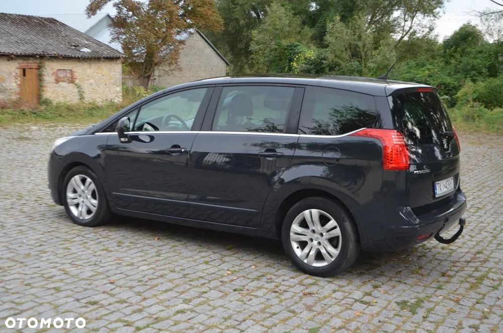 Peugeot 5008 HDI 160 Automatik Active - 7