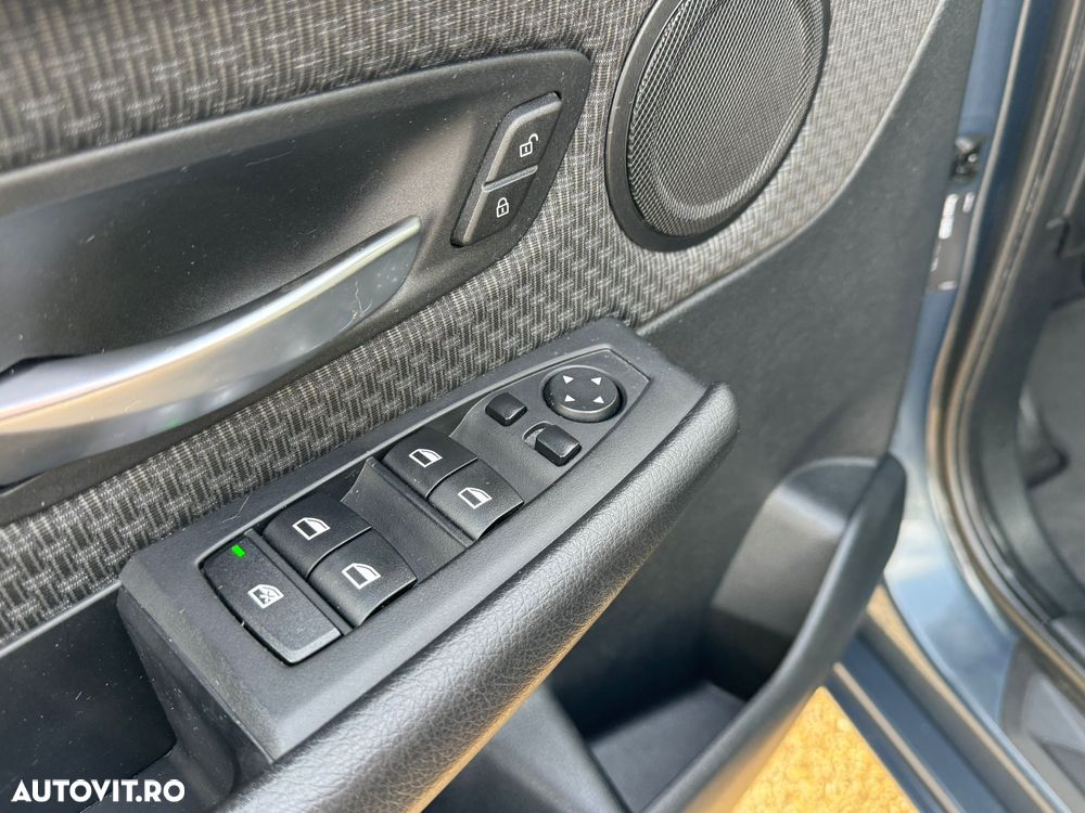 BMW Seria 2 218i - 12