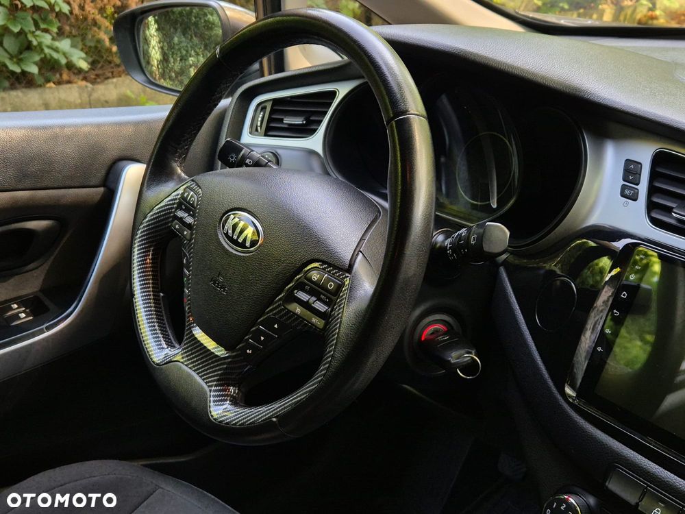 Kia Ceed 1.6 GDI M - 21