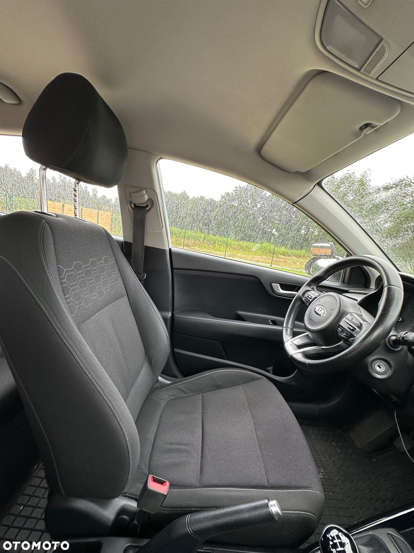 Kia Rio 1.2 Business Line Plus - 4