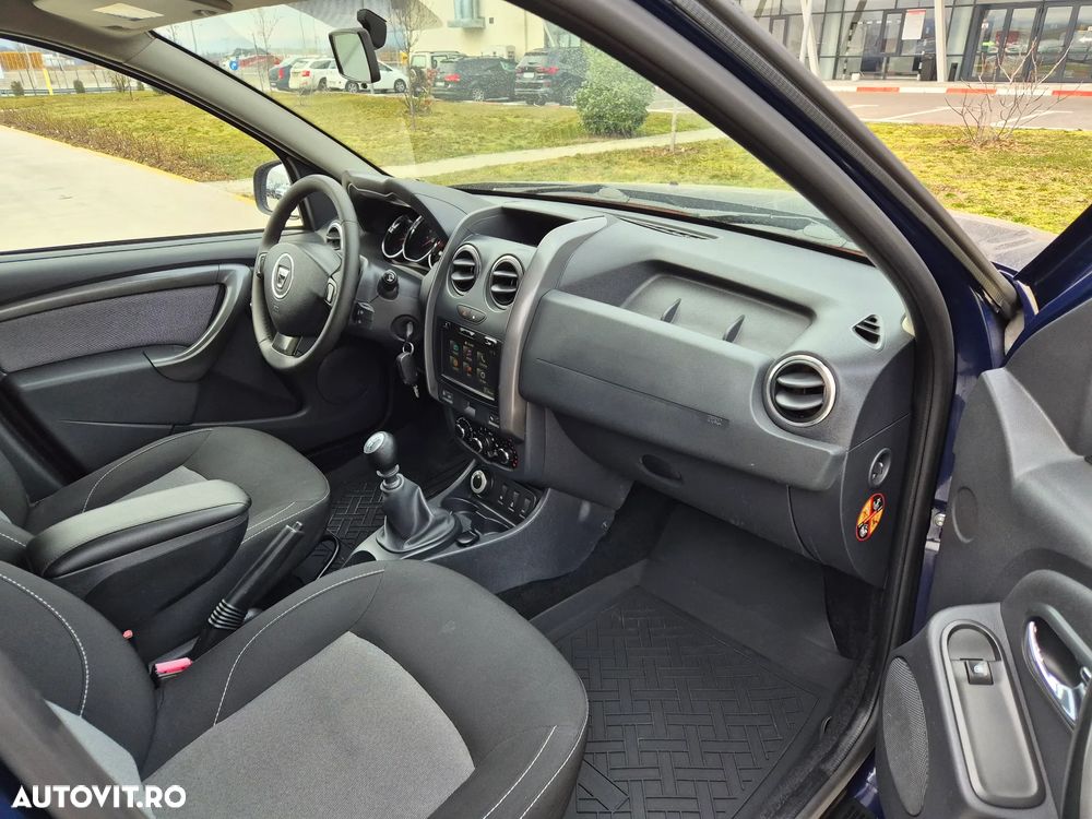 Dacia Duster 1.5 dCi 4x4 Prestige - 4