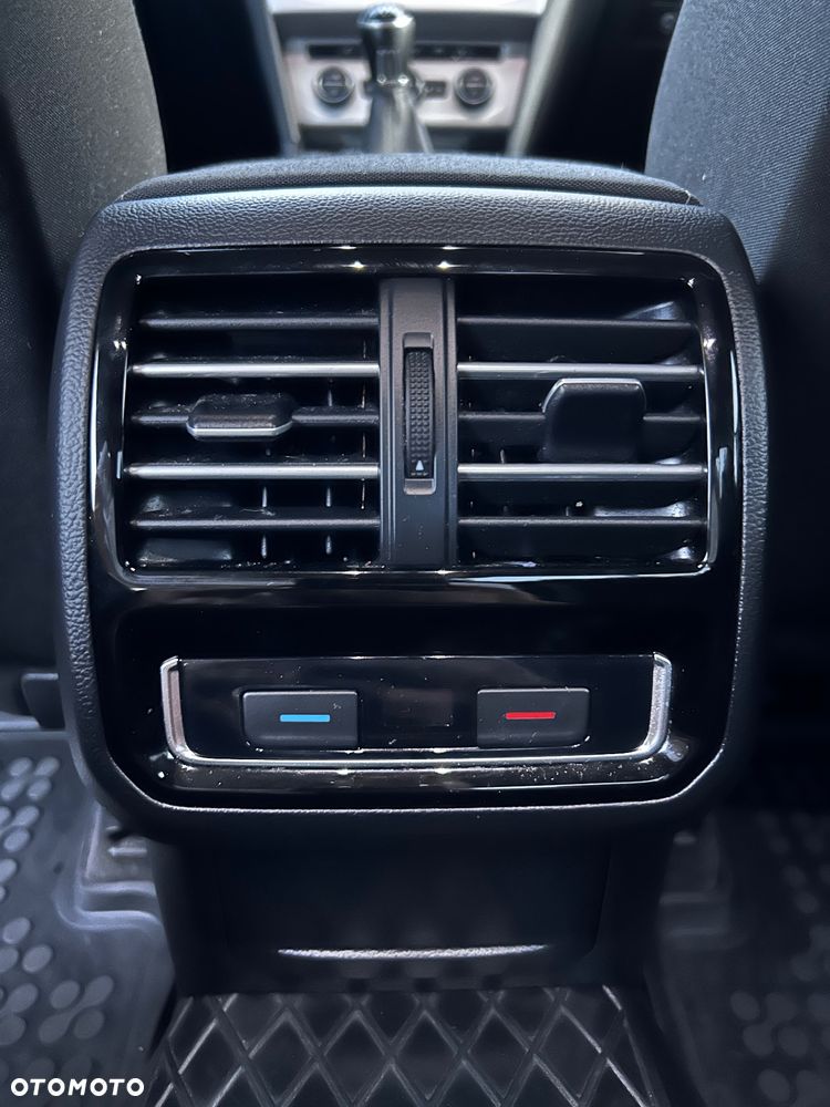 Volkswagen Passat 1.8 TSI BMT Comfortline - 11