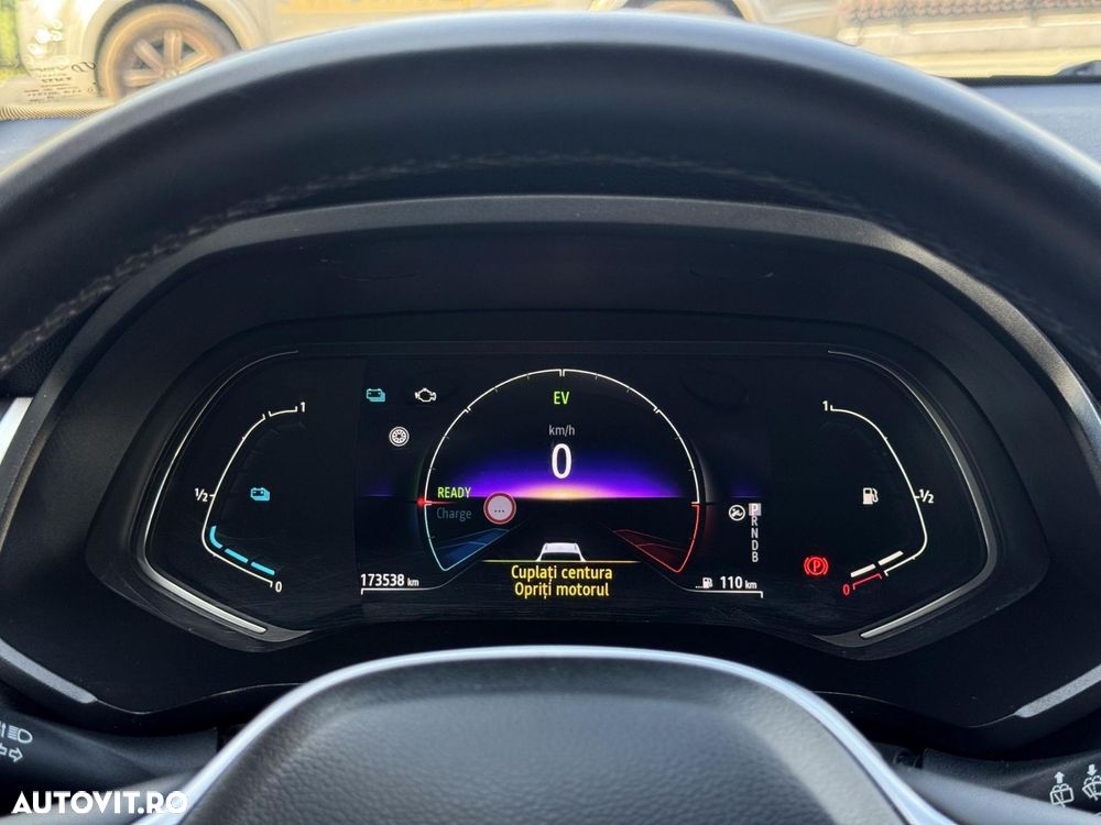 Renault Captur - 15