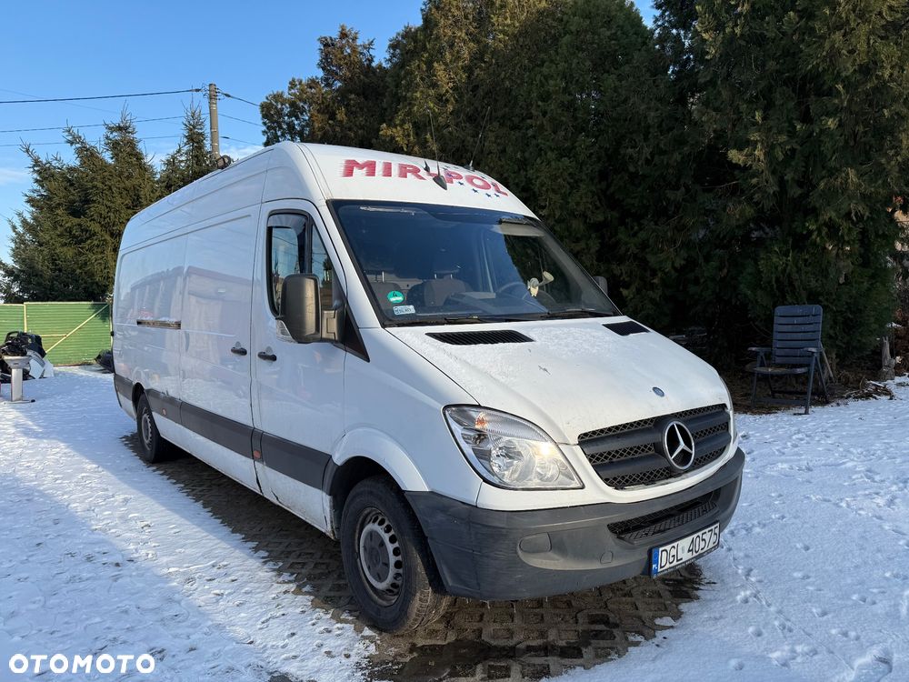 Mercedes-Benz Sprinter - 1