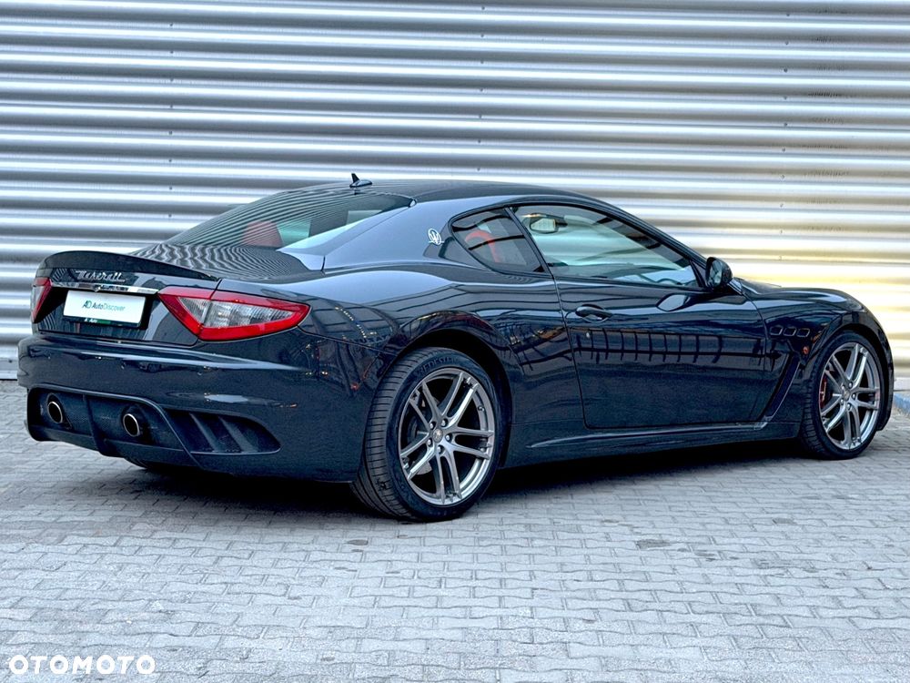 Maserati GranTurismo MC Stradale - 5